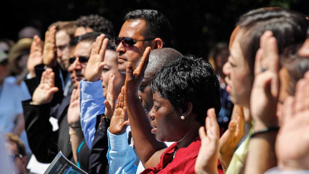 伴侣反复劈腿，感情要不要继续进行下去？