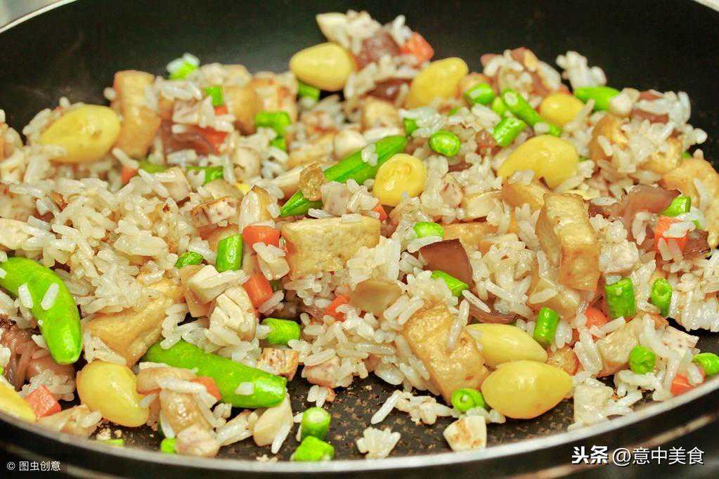 肠胃好不好，手掌早有暗示?医生：手掌3处有变化，肠胃健康更有望