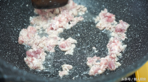 命苦的人,往往都会有这三道坎,看看你身上有没有 命苦的人,往往都会有这三道坎,看看你身上有没有